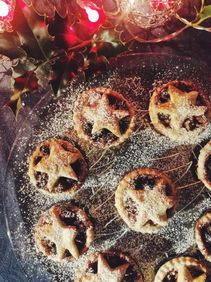 mince pies nigellaeatseverything.com