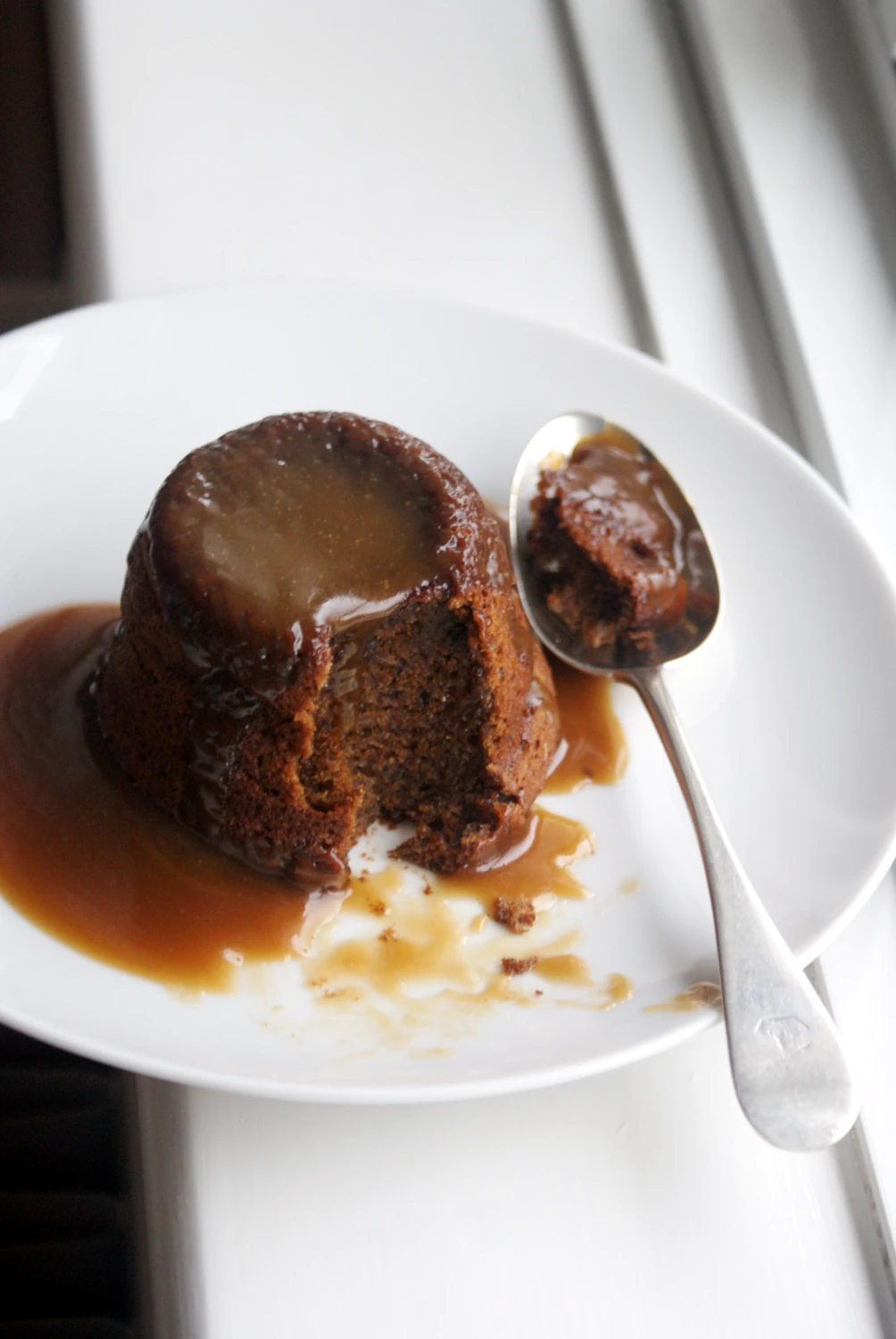 sticky toffee pudding